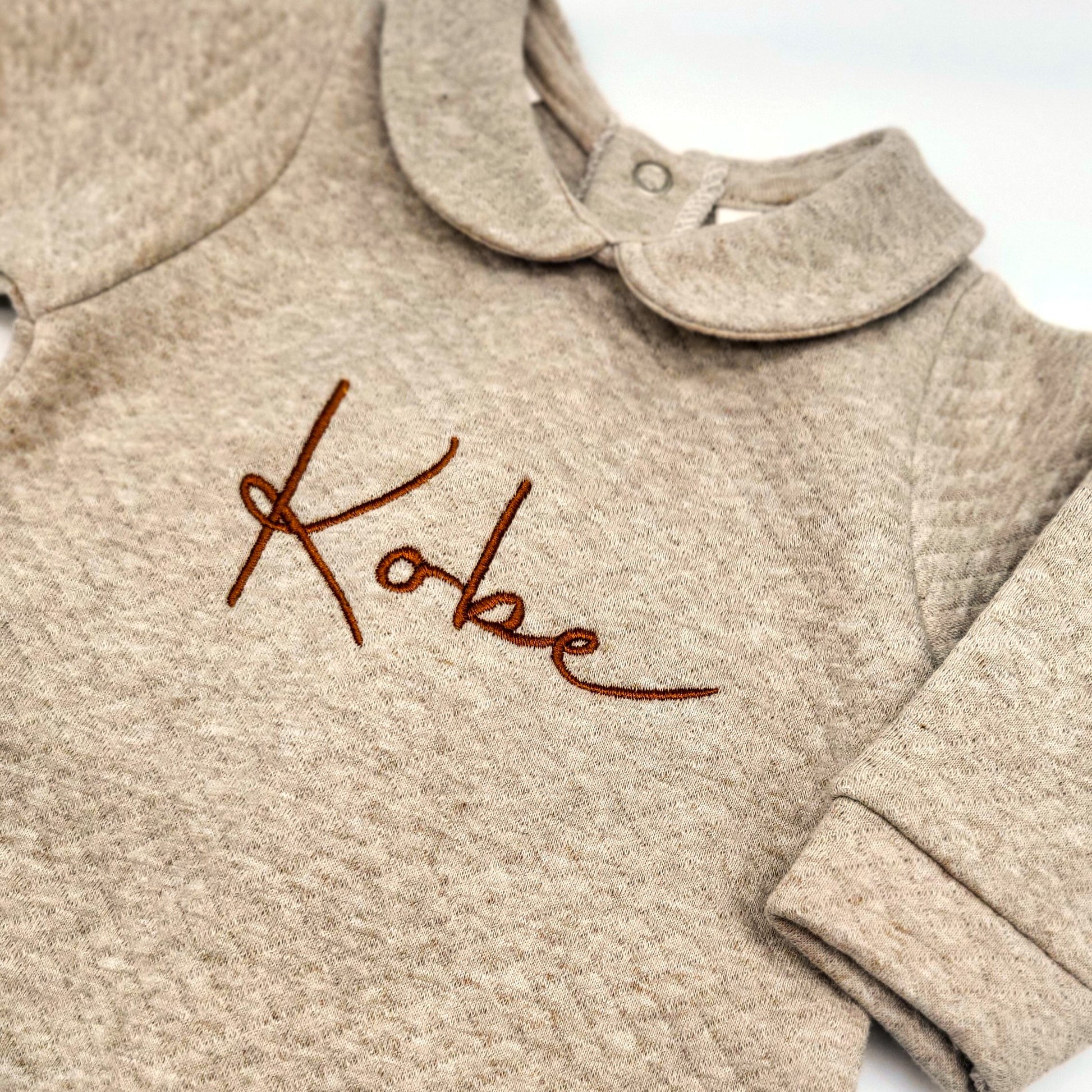 Living Nature Babypakje kruippakje baby newborn camel beige met naam